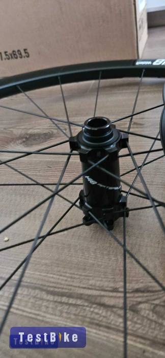 Új dobozos FSA Afterburner WideR27, 29er, Boost