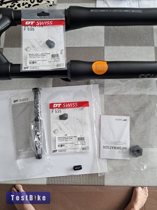 Új Dt Swiss  f232 one 120mm fox 32 34 SID rock shox 1512g