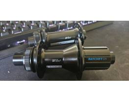 Ăj DT Swiss 370 agypĂĄr 15x110 Ă©s 12x142 Ratchet , 32L