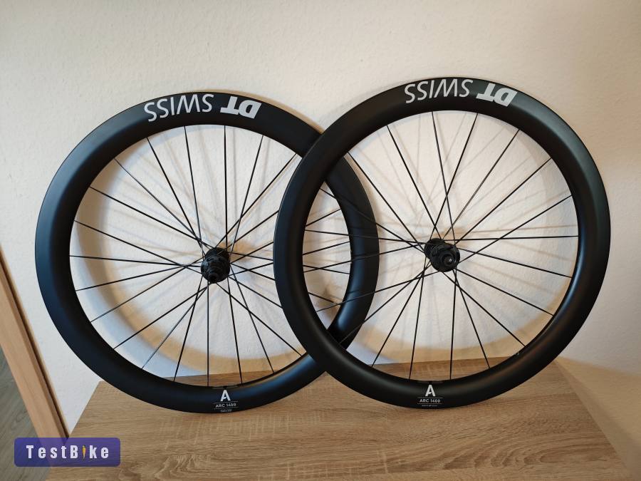 Új DT Swiss ARC 1400 55mm karbon kerékszett 28"