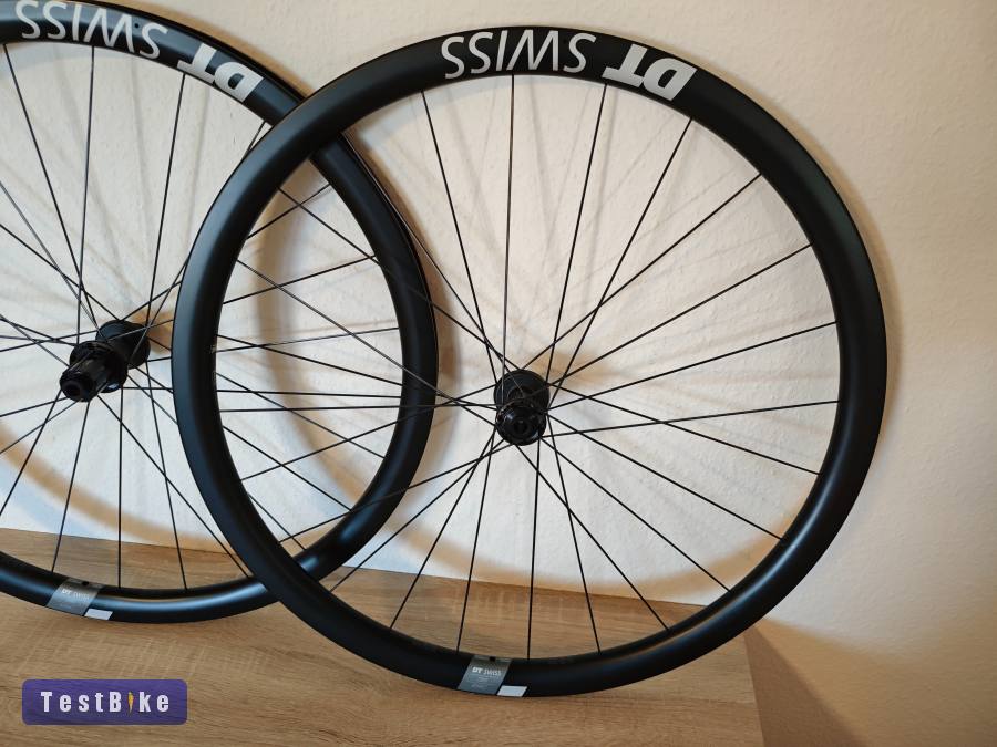 Új DT Swiss ERC 1600 35mm karbon kerékszett 28"