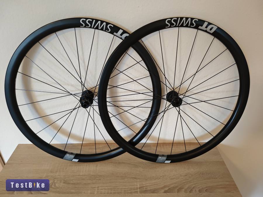 Új DT Swiss ERC 1600 35mm karbon kerékszett 28"