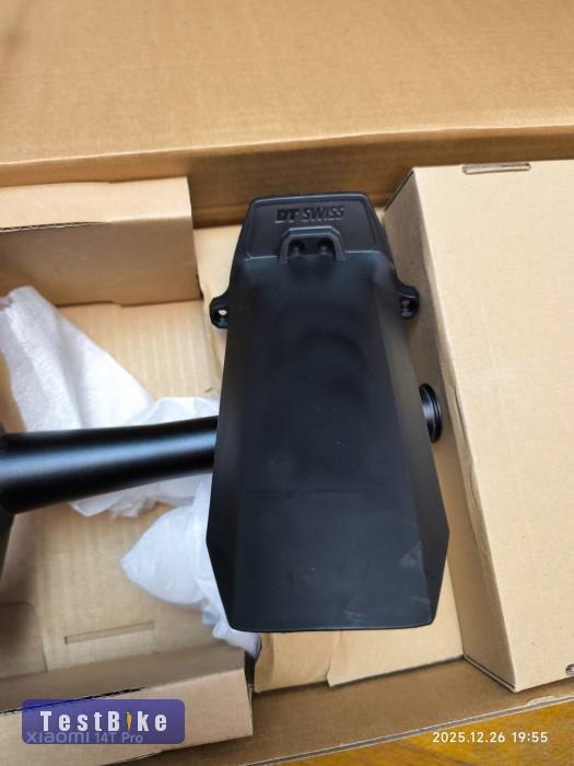 Új DT Swiss F535 ONE 27.5" 150mm prémium villa + gyári kieg