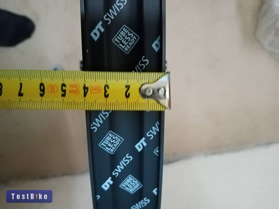 Új DT Swiss H 1900 Spline 40 27,5 Disc Tubeless