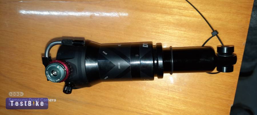 Új DT Swiss R232ONE 165x45 Trunnion és Du(normál szabvány)