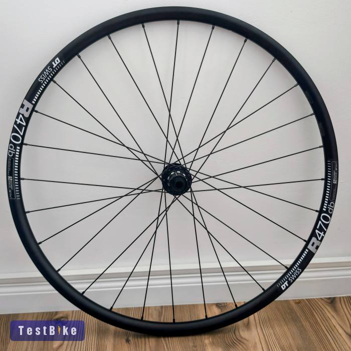 Új DT Swiss R470 országúti kerékszett