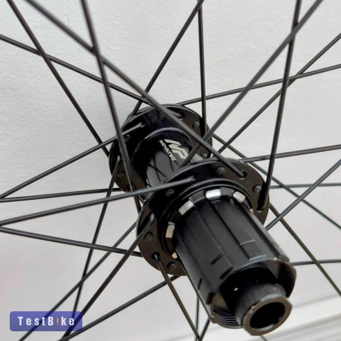 Új DT Swiss R500 gravel/országúti kerékszett