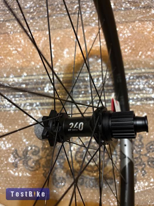 Új Dt swiss xrc 1501 hátsó kerék 