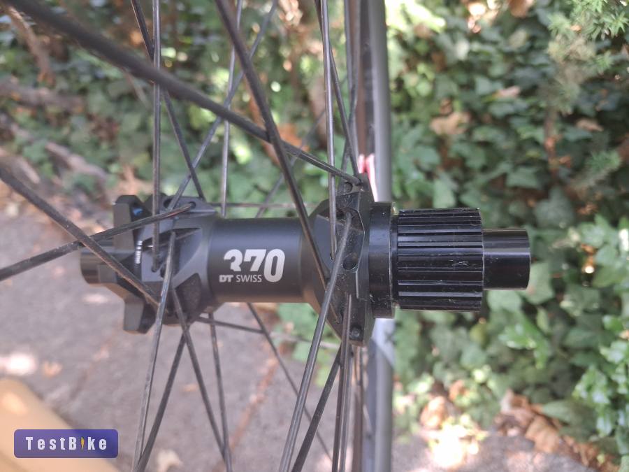 Új DT 370 hybrid 1900 boostos ratchetes kerékszett