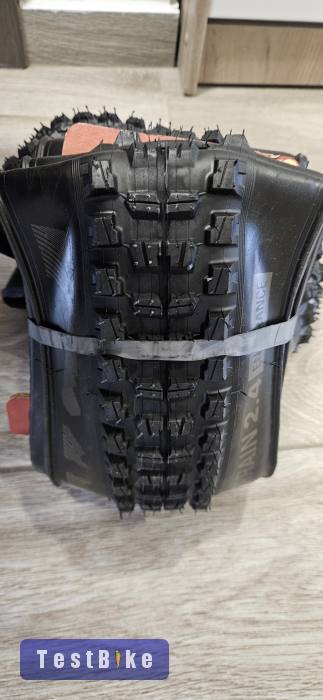 Új e13 All-Terrain Trail külső gumi , 29er x 2,4