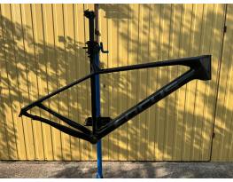 Új Focus Raven 29er MTB karbon váz eladó.