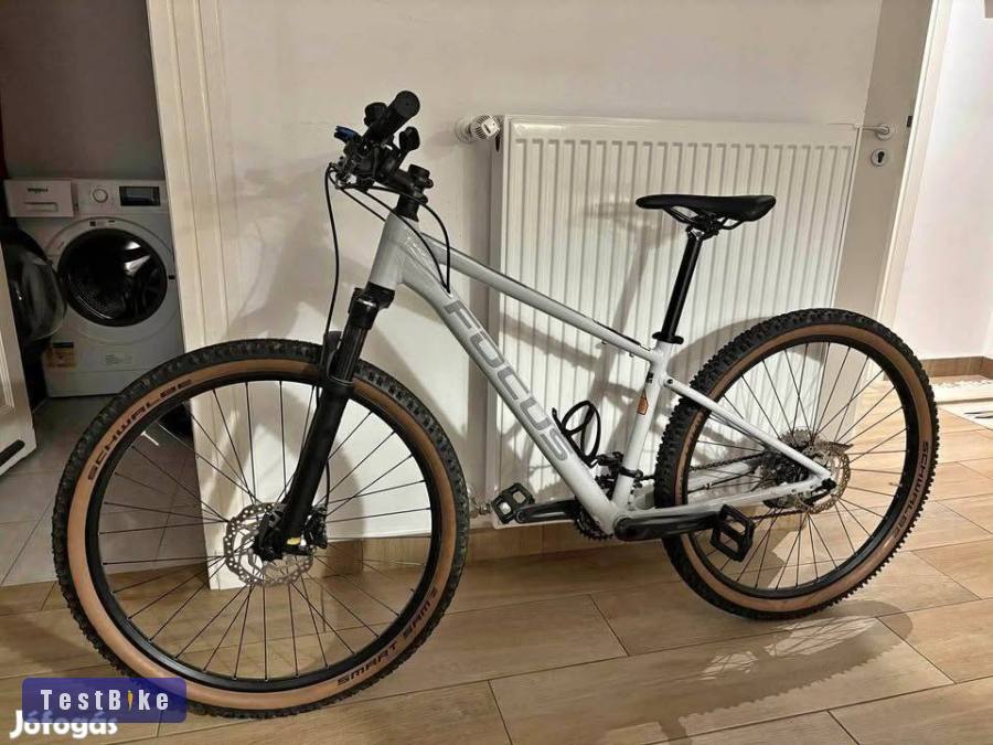 Új Focus Whistler 3.8 27,5” kerékpár