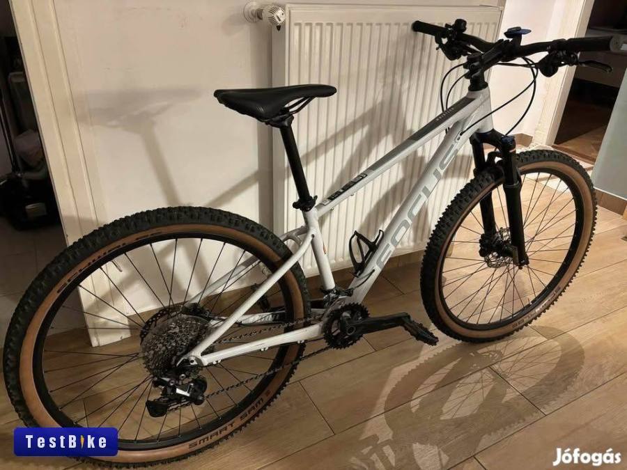 Új Focus Whistler 3.8 27,5” kerékpár