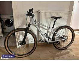 Új Focus Whistler 3.8 27,5” kerékpár