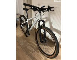 Új Focus Whistler 3.8 27,5” kerékpár