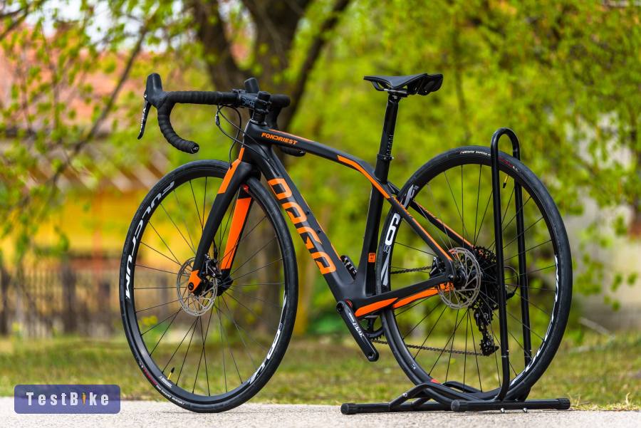 Új Fondriest Daga (50) full karbon országúti kerékpár