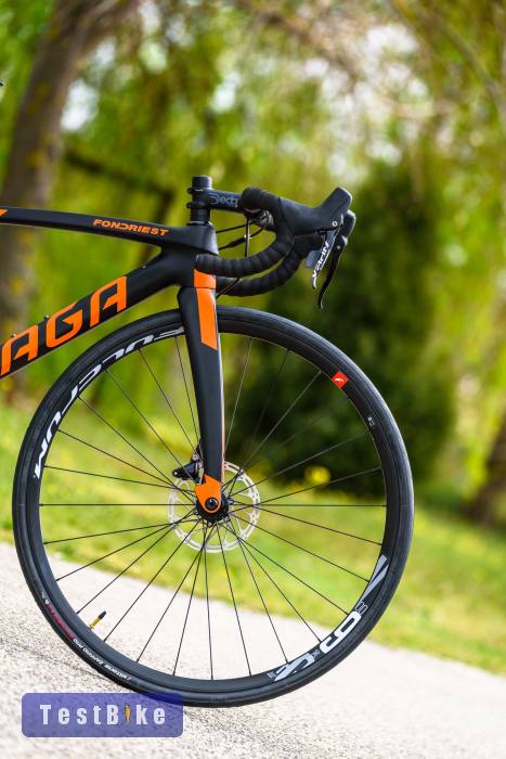 Új Fondriest Daga (50) full karbon országúti kerékpár