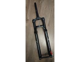 Új Fox 34 AWL Float, 29er, 130mm, Rail damper, vágatlan nyak