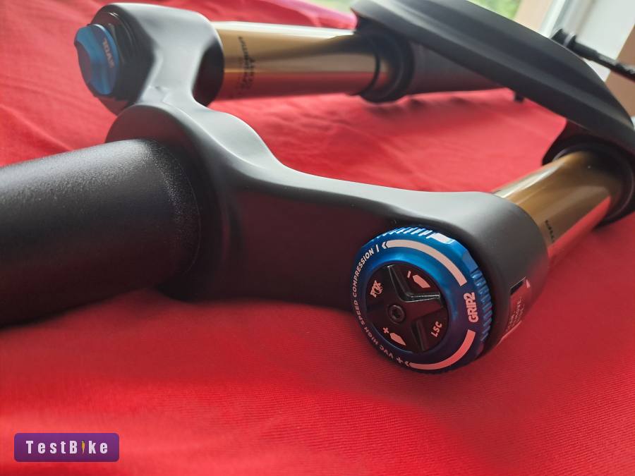 Új FOX 34 Kashima Factory 130mm grip2 SID SL 120mm