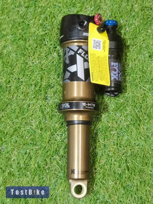 Új FOX Float X 2026"