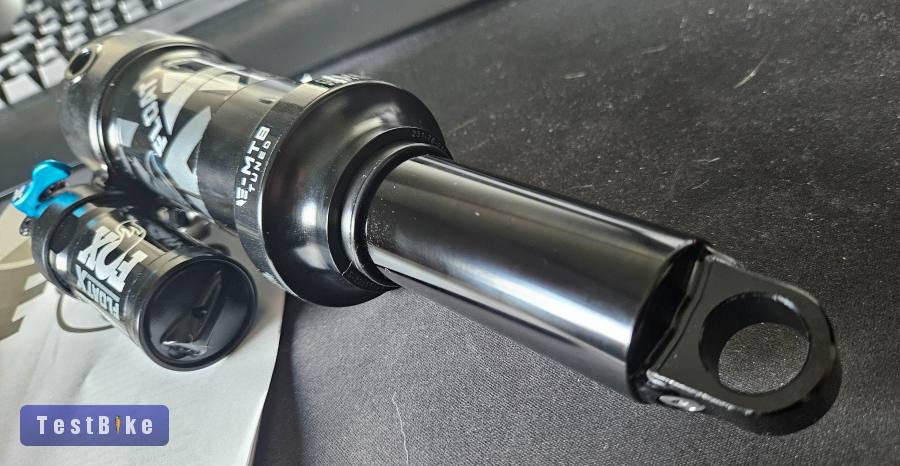 Új Fox Float X Performance 205x65 Trunnion