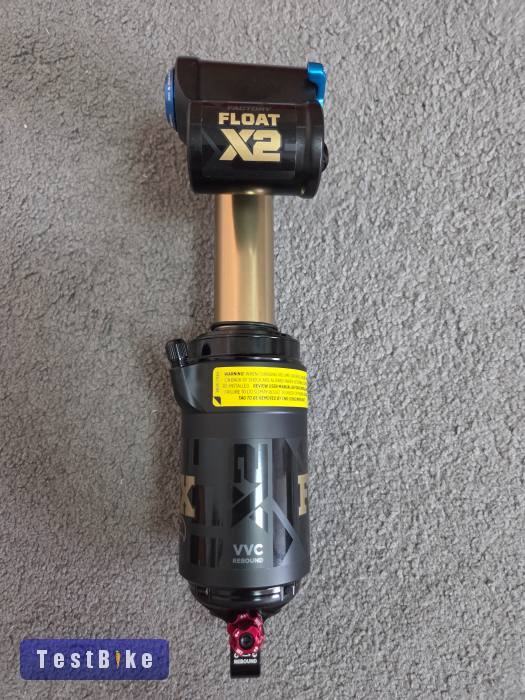 Új Fox Float X2 Factory