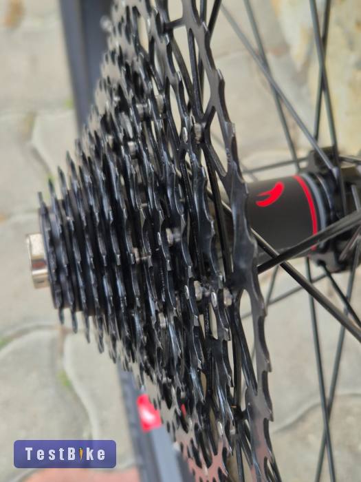 Új fulcrum kerékszett