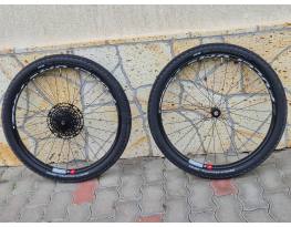 Új fulcrum kerékszett