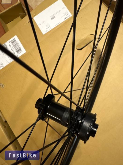 Új Fulcrum országúti kerékszett