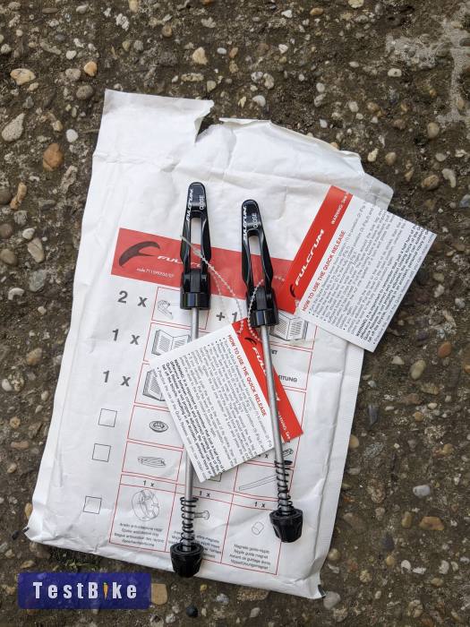 Új Fulcrum racing 4 kerék szett