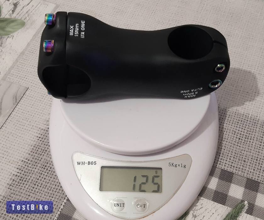 Új full karbon kormányszár (stucni). Az előlap is karbon! 