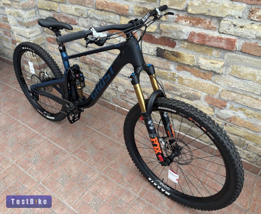 Új Ghost Riot Trail CF Full Party (150/140mm) – Karbon, Fox 