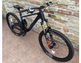 Új Ghost Riot Trail CF Full Party (150/140mm) – Karbon, Fox 