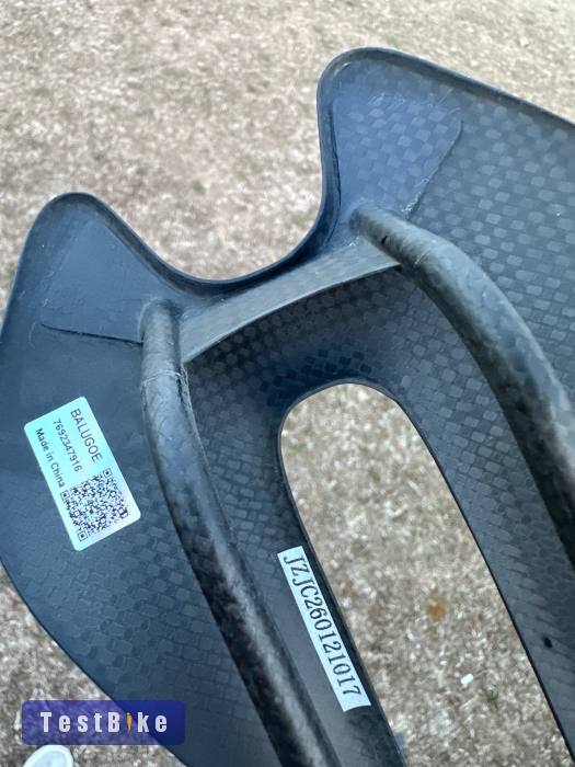 Új Gleu K3 copy carbon nyereg (Balugoe) országúti ülés 50g