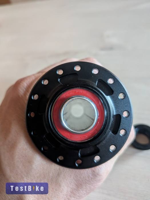 Új Goldix 370 első agy – Boost 