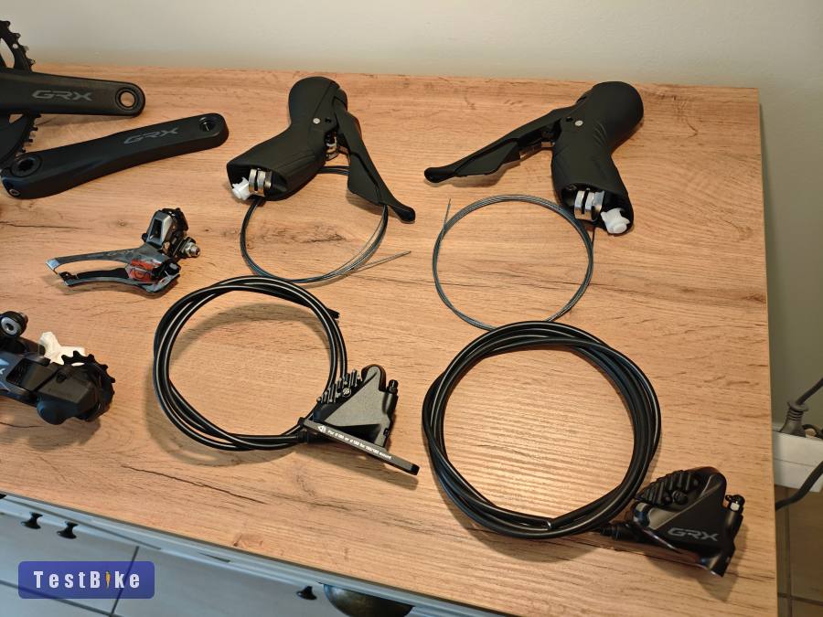 Új GRX 610 szett 2×12