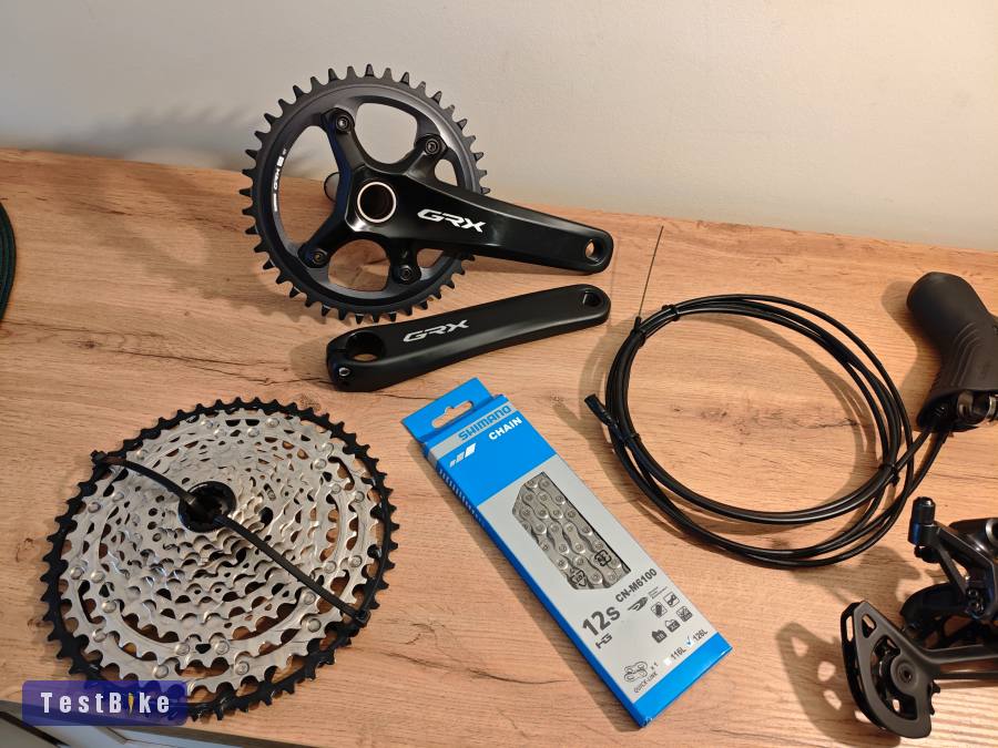 Új GRX 820 komplett szett 1×12