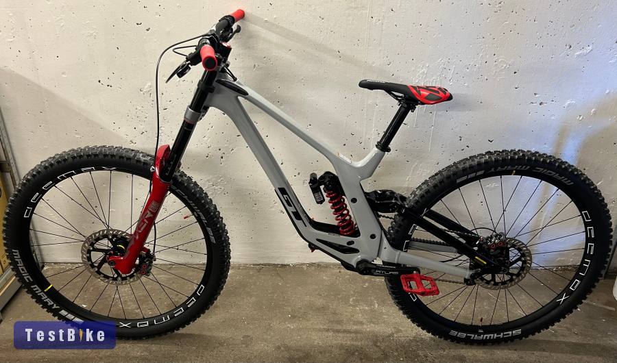 új GT Fury Pro 29" dh kerékpár