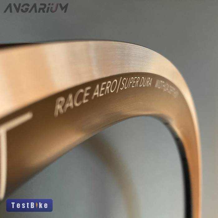 Új Hunt Race Aero Super Dura 32h pár