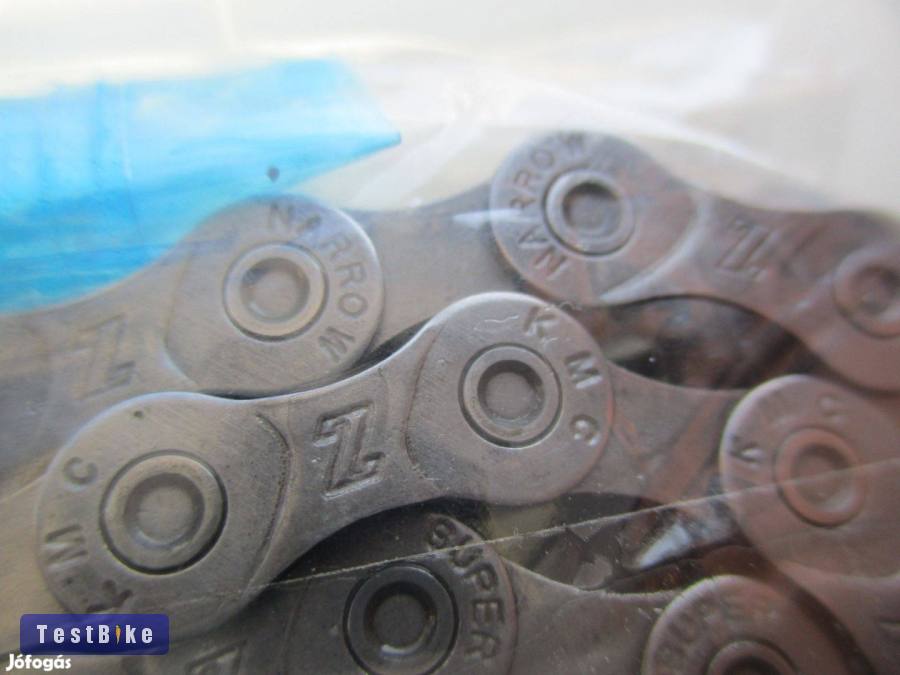 Új KMC Z8-as típusu 8 sebességes lánc eladö!