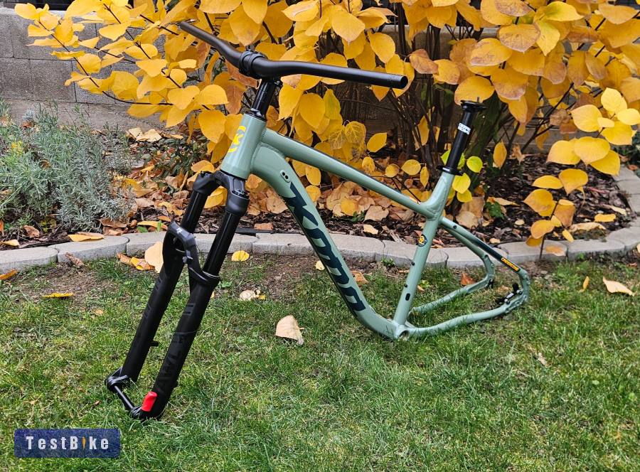 Új Kona Cinder Cone, Fox 34 AWL 120 villa ,Raceface Cockpit