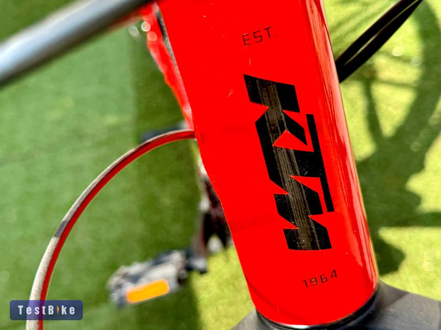 Új KTM Chicago 271 Akció! Oszágos átvétel