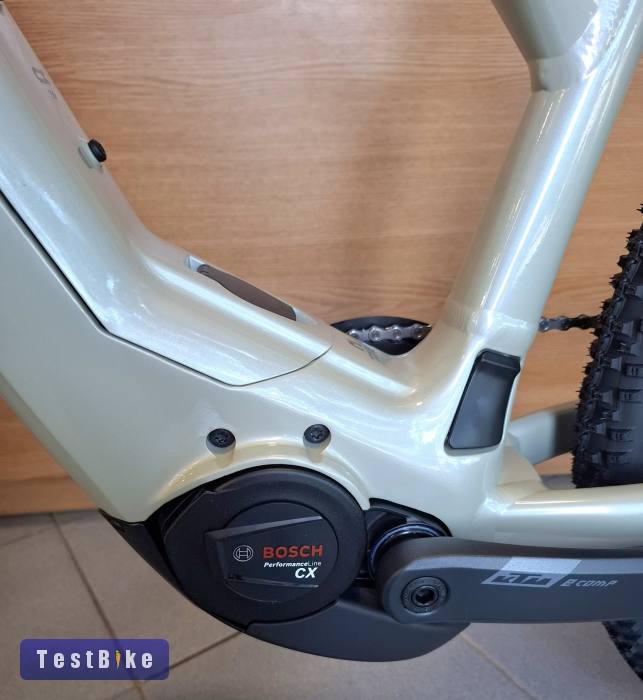 Új KTM Macina Cross 720 51cm ezüst