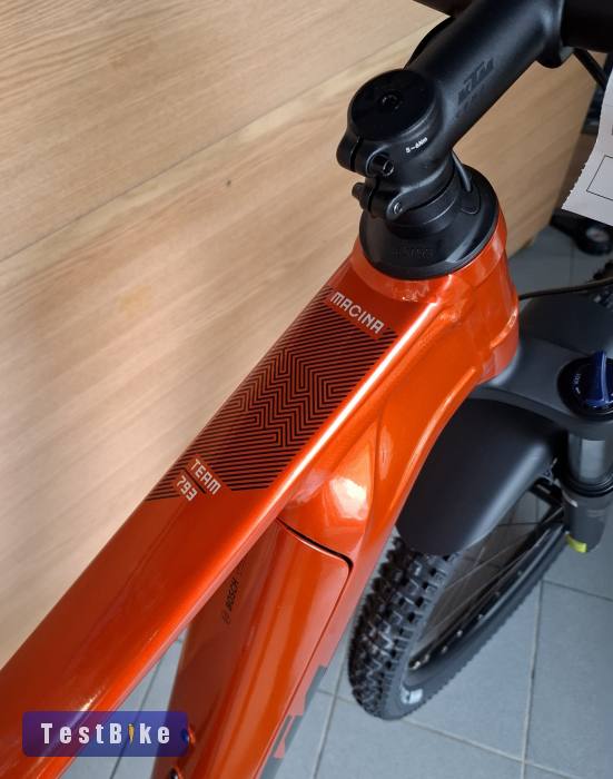 Új KTM Macina Team 793 L/48 narancs 750Wh