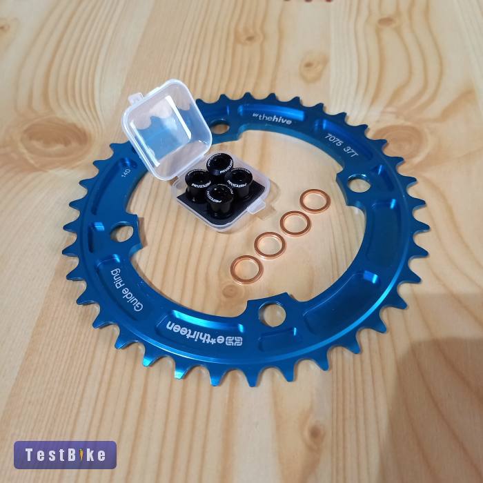 Új lánctányérok és csavarok