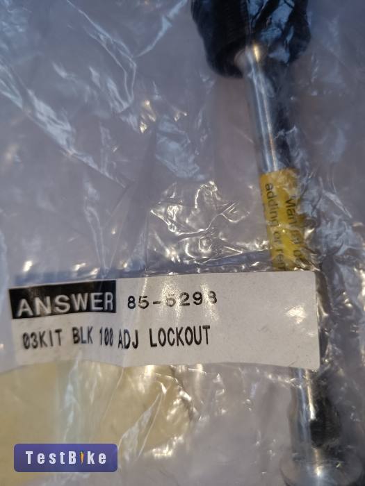 Új Manitou Black lockout egység