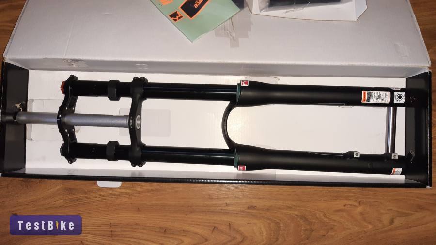 Új Marzocchi 380 C2R2 Titanium villa eladó 