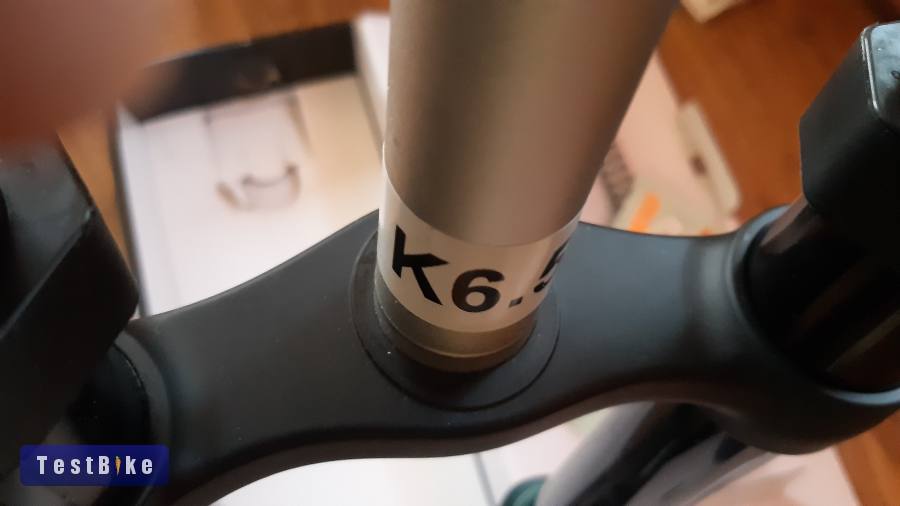 Új Marzocchi 380 C2R2 Titanium villa eladó 