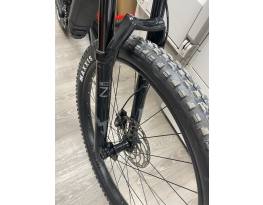 Új Marzocchi Bomber Z2, 150mm, E-Tune