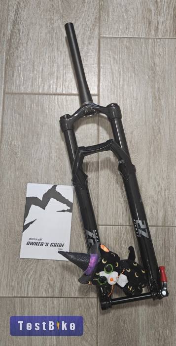 Új Marzocchi Bomber Z2 130 29 kerék:Made by FOX , vágatlan nyak